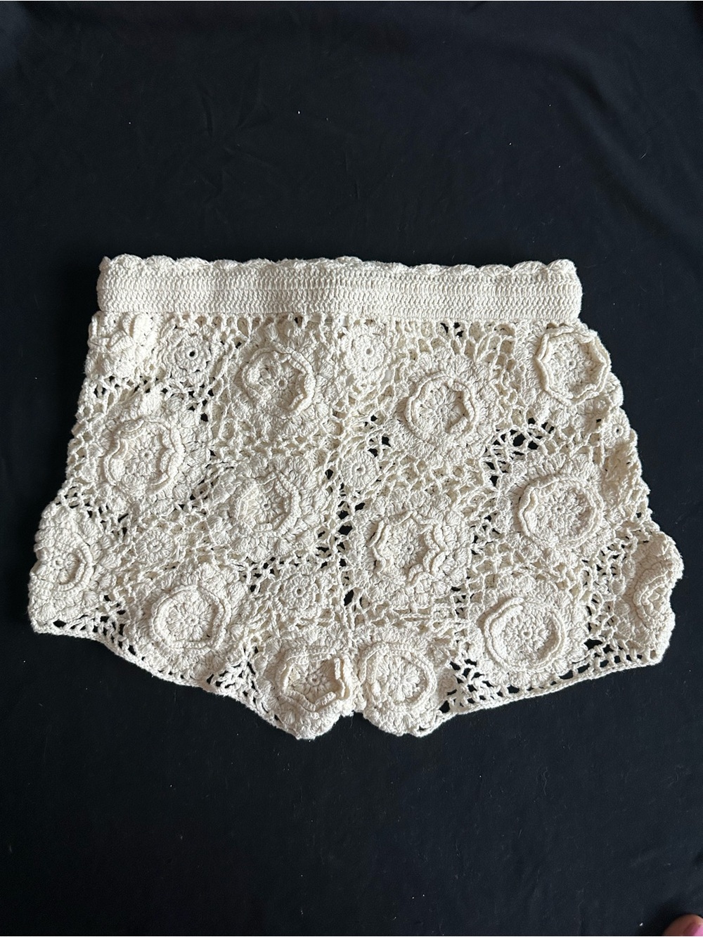 Revolve Tularosa Zephyr Crochet Drawstring Shorts White ivory Large - Picture 6 of 14